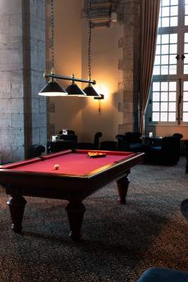 Royal Bar Royal Hainaut Spa &amp; Resort Hotel in Valenciennes in the Nord region