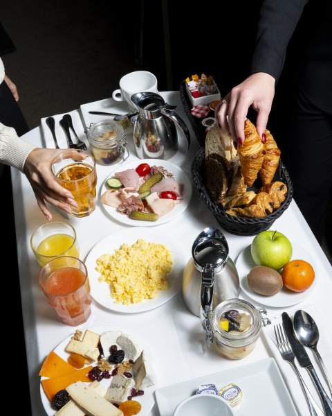 Royal Hainaut, Chambres & Suites