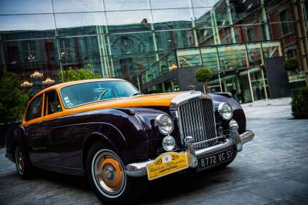 Car Royal Hainaut Spa & Resort Hotel in Valenciennes in the Nord region