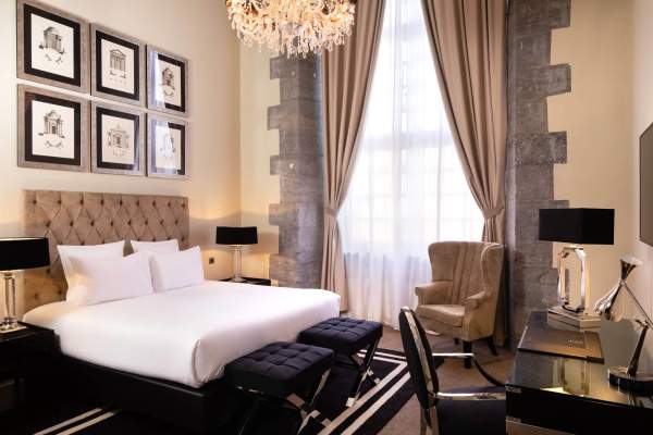 Chambre Royal Hainaut Spa & Resort Hôtel à Valenciennes dans le Nord